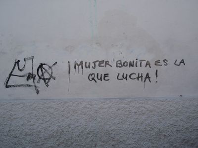 pochoir mujer resultat
